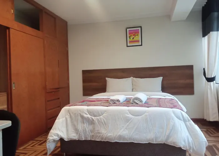Tupac Yupanqui House 4*